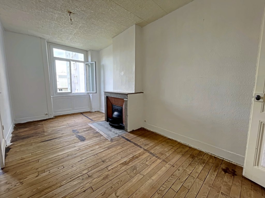 Appartement F3 à rénover