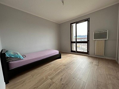APPARTEMENT T3 A VENDRE - ST ETIENNE - 62 m2 - 45 000 €
