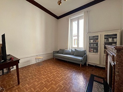 APPARTEMENT T3 A VENDRE - ST ETIENNE - 74 m2 - 60 000 €
