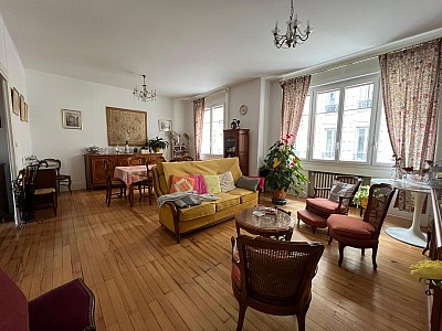 APPARTEMENT T3 A VENDRE - ST ETIENNE - 77 m2 - 99 000 €