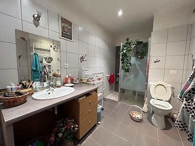 APPARTEMENT T3 A VENDRE - ST ETIENNE - 77 m2 - 99 000 €