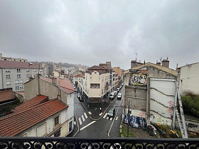 APPARTEMENT T3 A VENDRE - ST ETIENNE - 67 m2 - 39 000 €