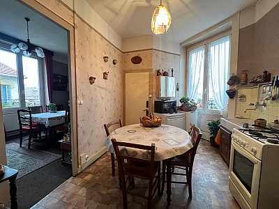 APPARTEMENT T3 A VENDRE - ST ETIENNE - 67 m2 - 39 000 €