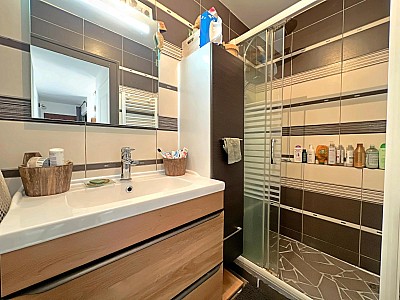 APPARTEMENT T3 A VENDRE - ST ETIENNE - 57 m2 - 75 000 €