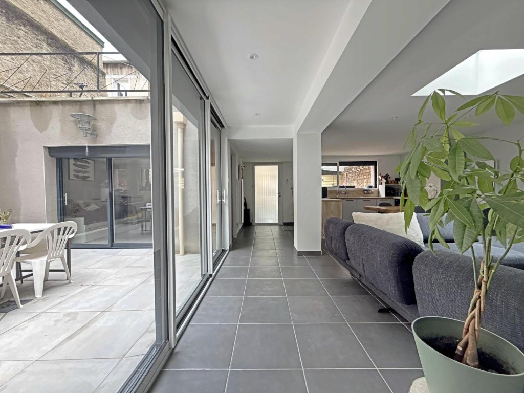 APPARTEMENT T3 A VENDRE - ST ETIENNE Centre Ville - 93 m2 - 185 000 &euro;