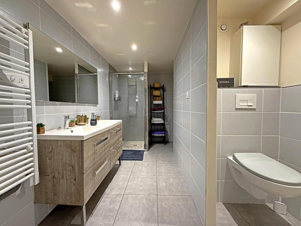 APPARTEMENT T3 A VENDRE - ST ETIENNE Centre Ville - 93 m2 - 185 000 &euro;