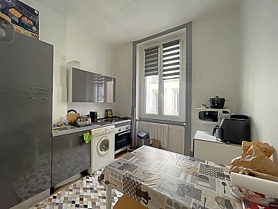 APPARTEMENT T3 A VENDRE - ST ETIENNE Centre Ville - 47.8 m2 - 97 000 €