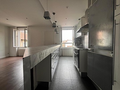 APPARTEMENT T3 A VENDRE - ST ETIENNE - 71 m2 - 85 000 €
