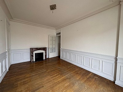 APPARTEMENT T3 A VENDRE - ST ETIENNE Centre Ville - 56.07 m2 - 49 000 €