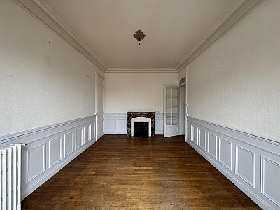 APPARTEMENT T3 A VENDRE - ST ETIENNE Centre Ville - 56.07 m2 - 49 000 €