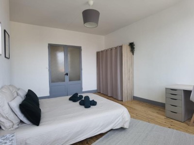 APPARTEMENT T3 A VENDRE - ST ETIENNE - 73 m2 - 125 000 €