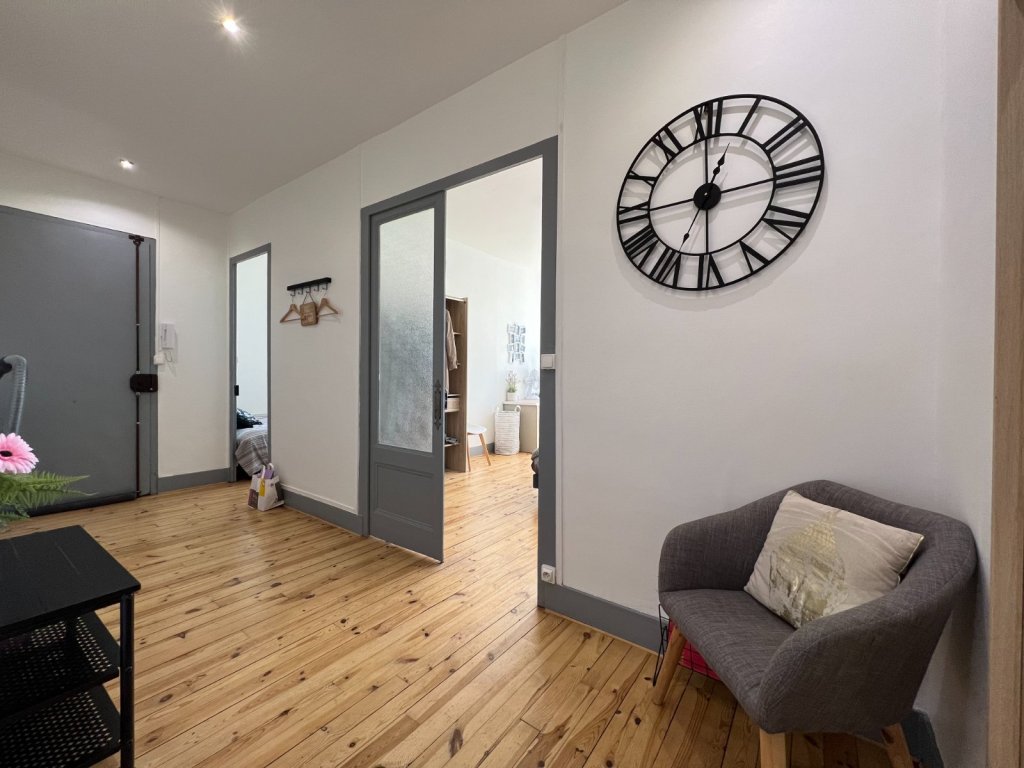 APPARTEMENT T3 A VENDRE - ST ETIENNE - 73 m2 - 125 000 &euro;