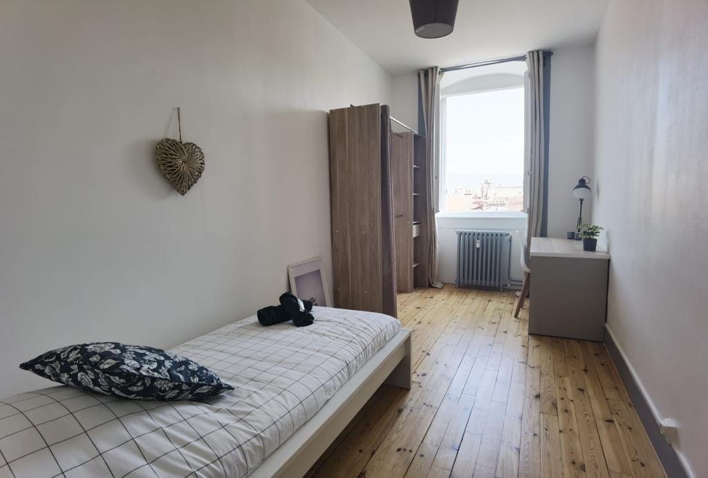 APPARTEMENT T3 A VENDRE - ST ETIENNE - 73 m2 - 125 000 &euro;