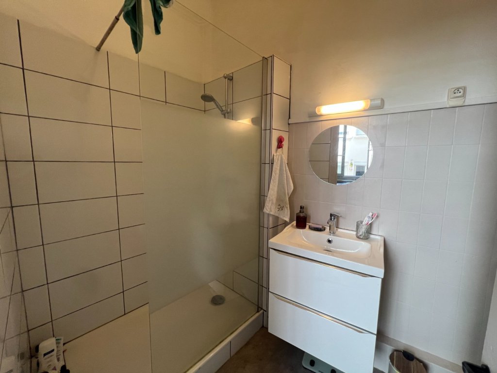 APPARTEMENT T3 A VENDRE - ST ETIENNE - 71.89 m2 - 85 000 &euro;