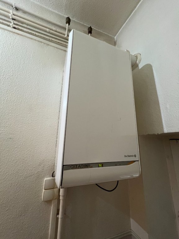 APPARTEMENT T3 A VENDRE - ST ETIENNE - 71.89 m2 - 85 000 &euro;