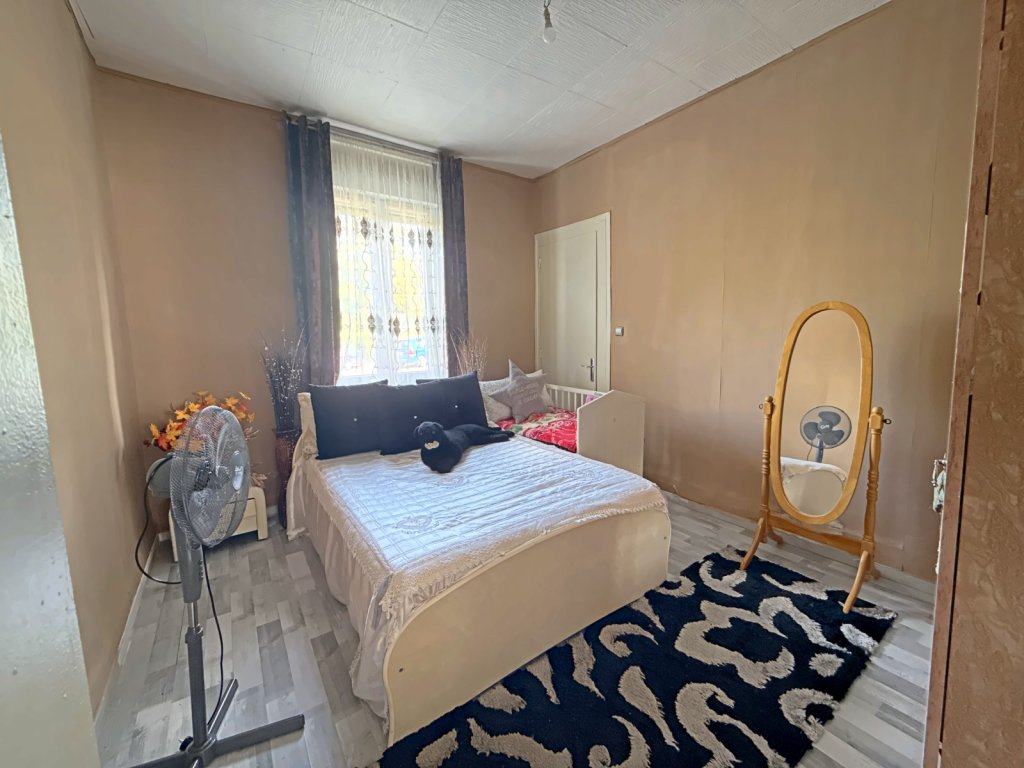 T3 A VENDRE - ST ETIENNE - 65.65 m2 - 45 000 &euro;