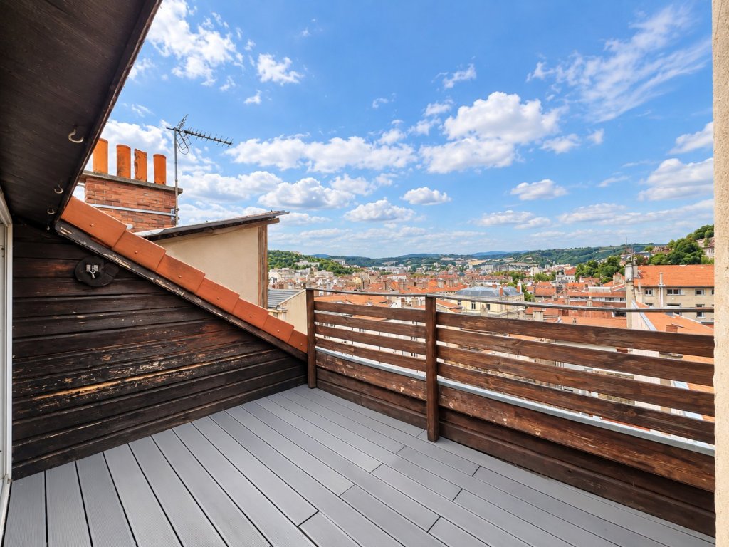 APPARTEMENT T3 A VENDRE - ST ETIENNE - 70.85 m2 - 95 900 &euro;