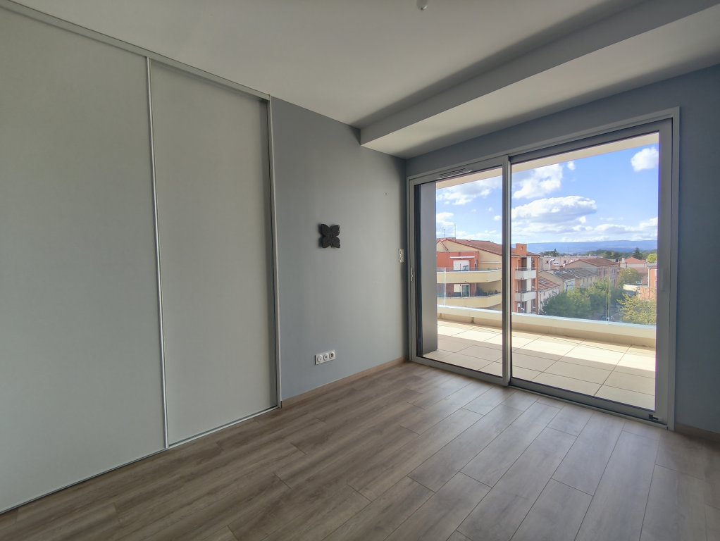 APPARTEMENT T4 A LOUER - ANDREZIEUX BOUTHEON - 91.35 m2 - 1 200 &euro; charges comprises par mois