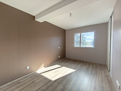 APPARTEMENT T4 A LOUER - ANDREZIEUX BOUTHEON - 91.35 m2 - 1 200 € charges comprises par mois
