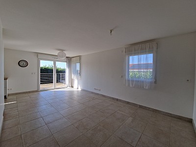 APPARTEMENT T4 A LOUER - ECHALAS - 81 m2 - 1 215 € charges comprises par mois