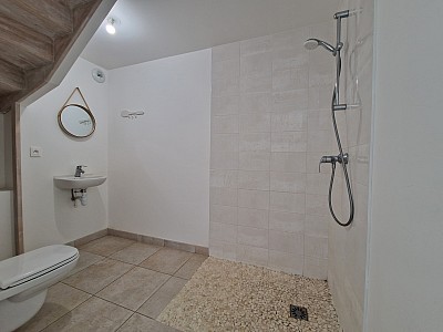 APPARTEMENT T4 A LOUER - ECHALAS - 81 m2 - 1 215 € charges comprises par mois