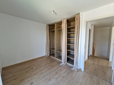 APPARTEMENT T4 A LOUER - ECHALAS - 81 m2 - 1 215 € charges comprises par mois