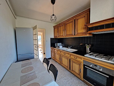 APPARTEMENT T4 A LOUER - ST ETIENNE - 67.82 m2 - 725 € charges comprises par mois