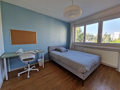 APPARTEMENT T4 A LOUER - ST ETIENNE - 67.82 m2 - 725 € charges comprises par mois