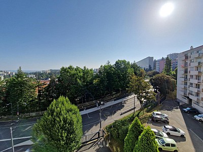 APPARTEMENT T4 A LOUER - ST ETIENNE - 67.82 m2 - 725 € charges comprises par mois