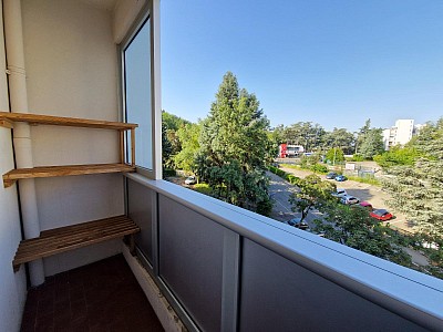 APPARTEMENT T4 A LOUER - ST ETIENNE - 67.82 m2 - 725 € charges comprises par mois