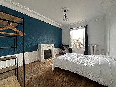 APPARTEMENT T4 A LOUER - ST ETIENNE - 79.6 m2 - 690 &euro; charges comprises par mois