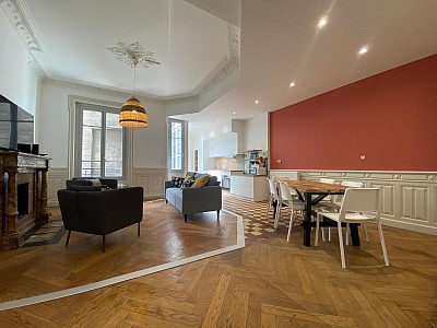 APPARTEMENT T4 A LOUER - ST ETIENNE - 107.89 m2 - 990 € charges comprises par mois