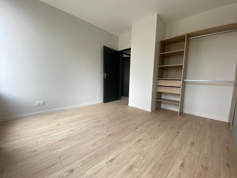 APPARTEMENT T4 A LOUER - ST ETIENNE - 76.26 m2 - 715 &euro; charges comprises par mois