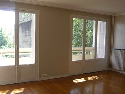 APPARTEMENT T4 A LOUER - ST ETIENNE - 68.6 m2 - 660 € charges comprises par mois