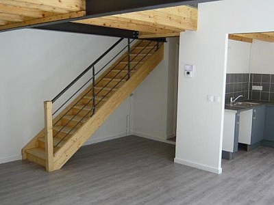 APPARTEMENT T4 A LOUER - ST ETIENNE - 86.08 m2 - 740 € charges comprises par mois