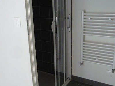 APPARTEMENT T4 A LOUER - ST ETIENNE - 86.08 m2 - 740 € charges comprises par mois