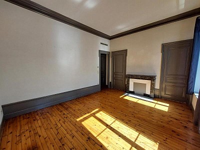APPARTEMENT T4 A LOUER - ST ETIENNE - 80.34 m2 - 655 € charges comprises par mois