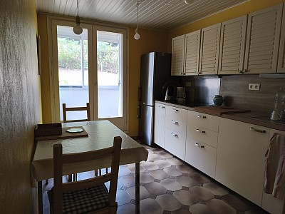 APPARTEMENT T4 A LOUER - ST ETIENNE - 81.98 m2 - 715 € charges comprises par mois