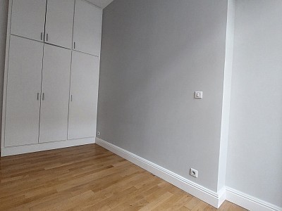 APPARTEMENT T4 A LOUER - ST ETIENNE - 100.7 m2 - 830 € charges comprises par mois
