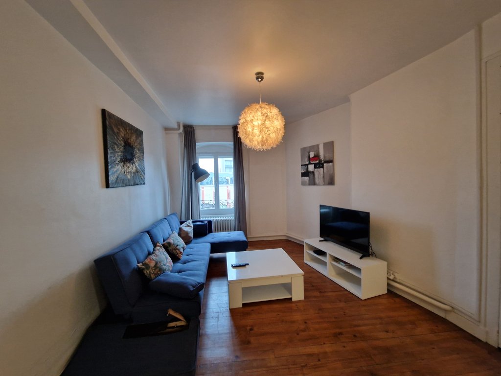 APPARTEMENT T4 A LOUER - ST ETIENNE - 92.24 m2 - 790 &euro; charges comprises par mois