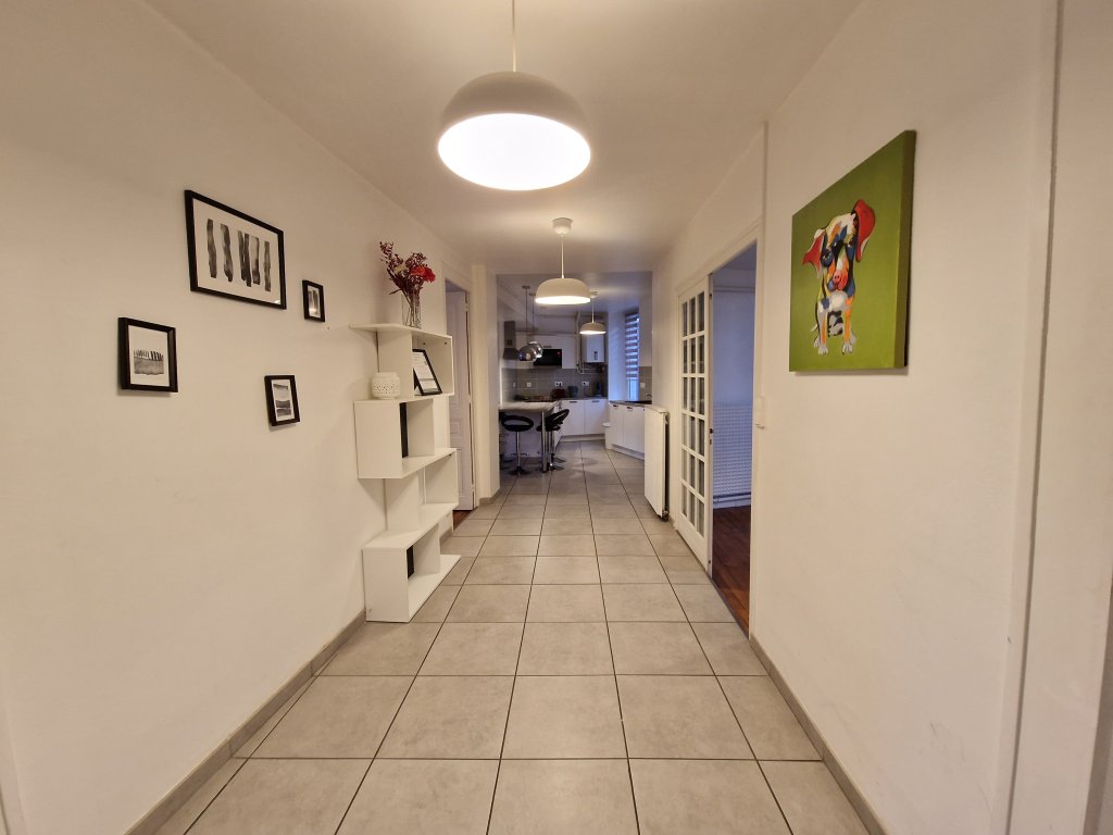 APPARTEMENT T4 A LOUER - ST ETIENNE - 92.24 m2 - 790 &euro; charges comprises par mois