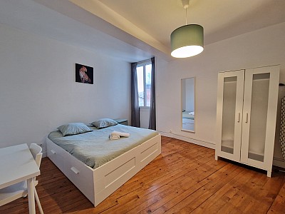 APPARTEMENT T4 A LOUER - ST ETIENNE - 92.24 m2 - 790 € charges comprises par mois