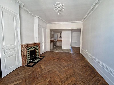 APPARTEMENT T4 A LOUER - ST ETIENNE - 84.57 m2 - 925 € charges comprises par mois