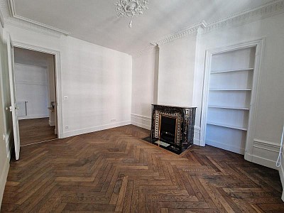 APPARTEMENT T4 A LOUER - ST ETIENNE - 84.57 m2 - 925 € charges comprises par mois