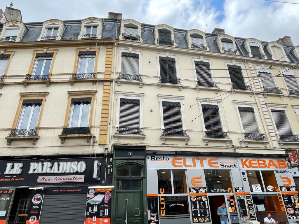 Appartement F4 A VENDRE - ST ETIENNE Chateaucreux - 92.24 m2 - 113 000 &euro;