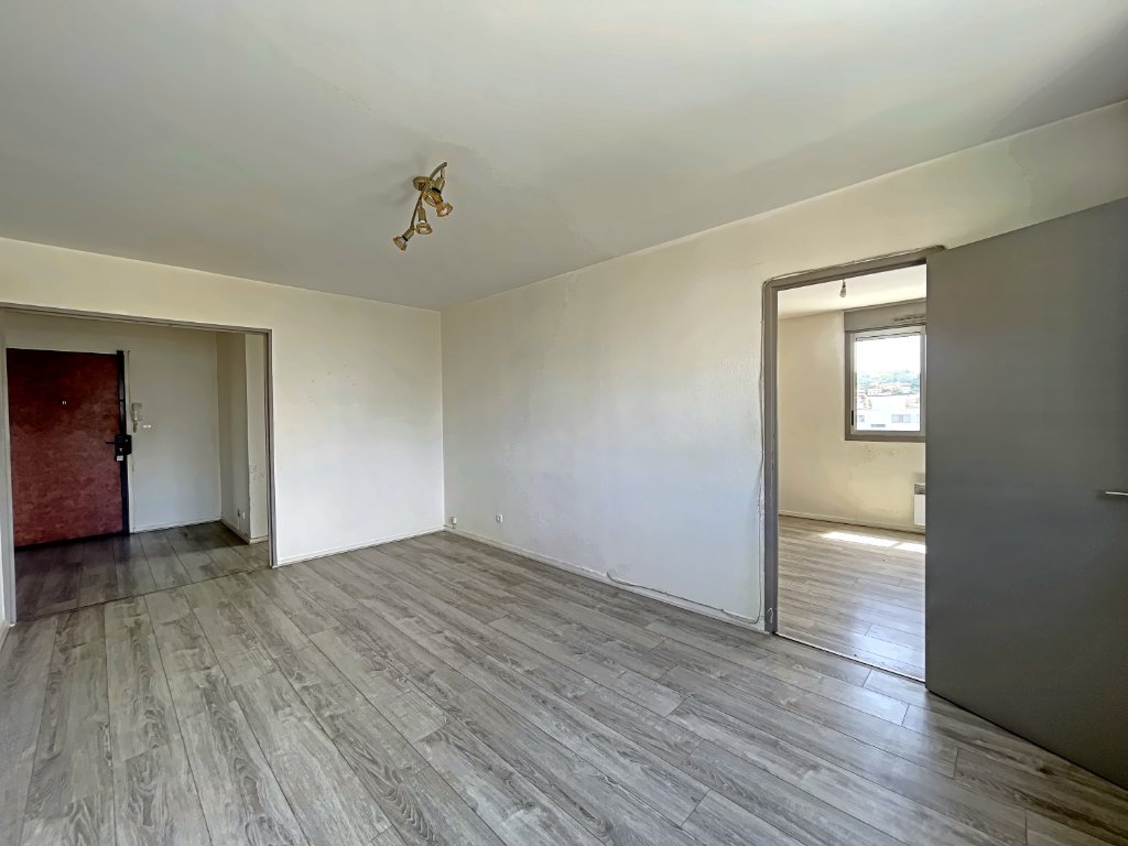 Appartement F4 avec balcon et garage secteur Hauts de Montaud