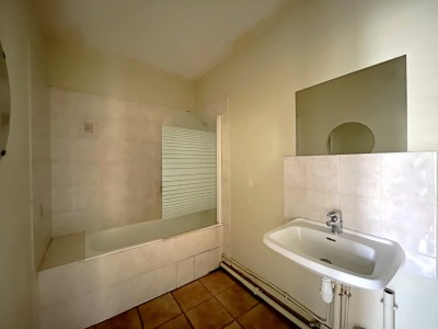 Appartement F4 avec balcon et garage secteur Hauts de Montaud