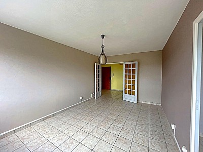 APPARTEMENT T4 A VENDRE - ST ETIENNE - 73.84 m2 - 72 500 €