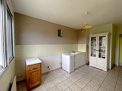 APPARTEMENT T4 A VENDRE - ST ETIENNE - 73.84 m2 - 72 500 €