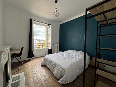 APPARTEMENT T4 A VENDRE - ST ETIENNE - 79.6 m2 - 106 000 €